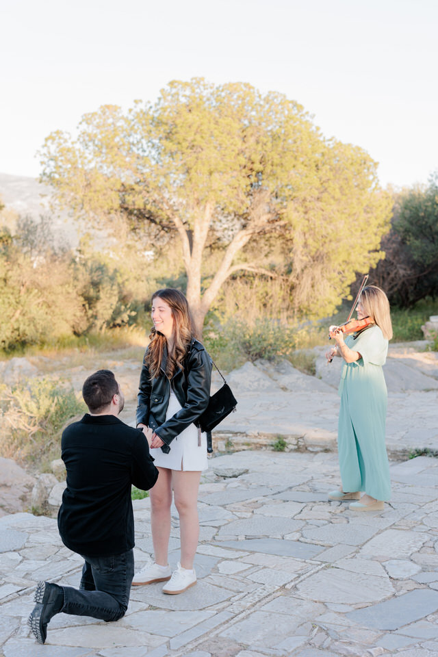 wedding proposal in Athens with a violin