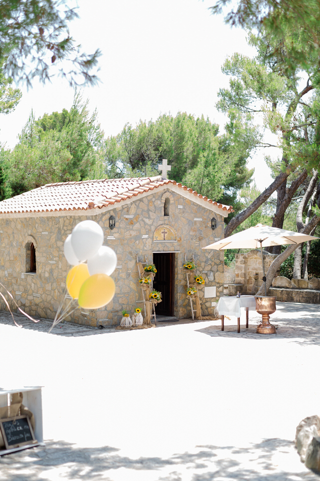 Φωτογράφιση Βάπτισης Laforet Βάπτιση στο Κτήμα Laforet Ραφήνα