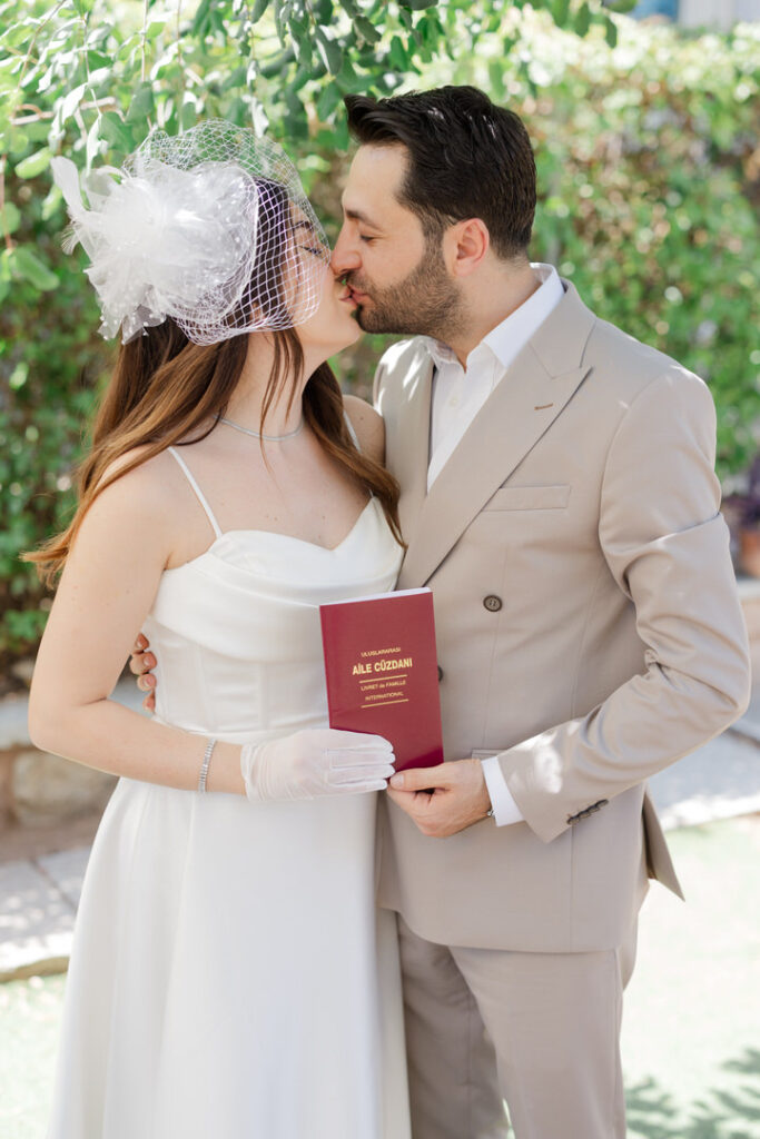 Eloping in Athens, Greece | Wedding at the Turkish Consulate in Athens | Ignatios Kourouvasilis 
